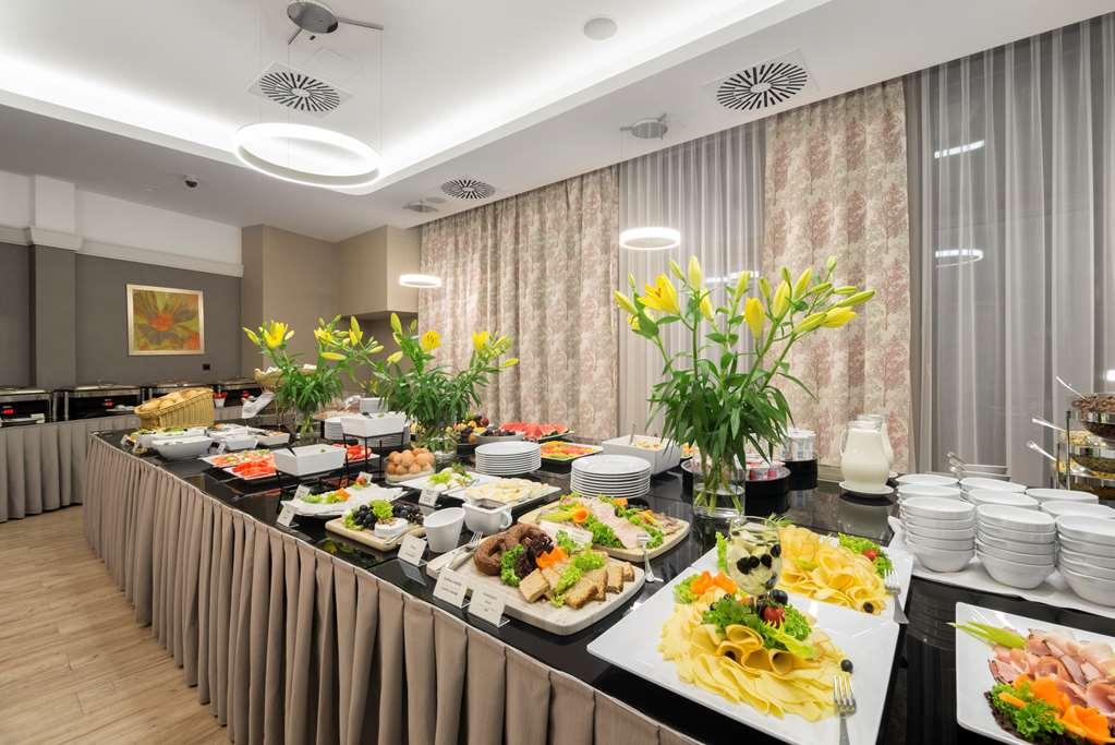 Golden Tulip Krakow City Center Restaurang bild